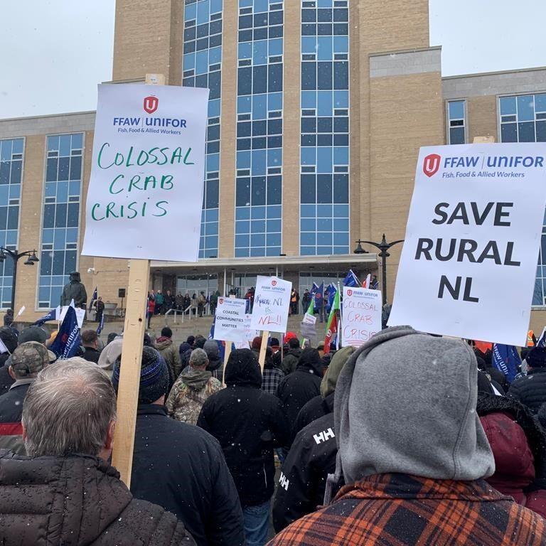 For rural Newfoundland mayors, crab fishery standoff hits like the cod moratorium